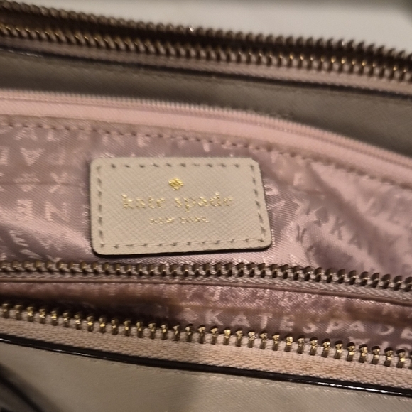 Kate Spade Classic Beige Satchel - Picture 4 of 4